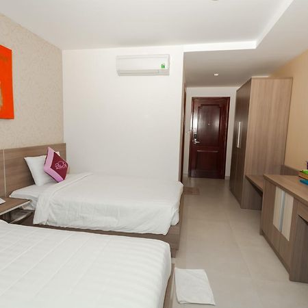 Blue Sky Phu Quoc Hotel Екстер'єр фото