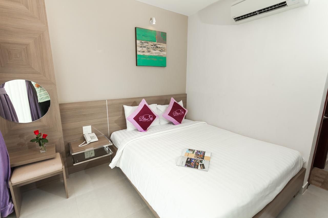 Blue Sky Phu Quoc Hotel Екстер'єр фото