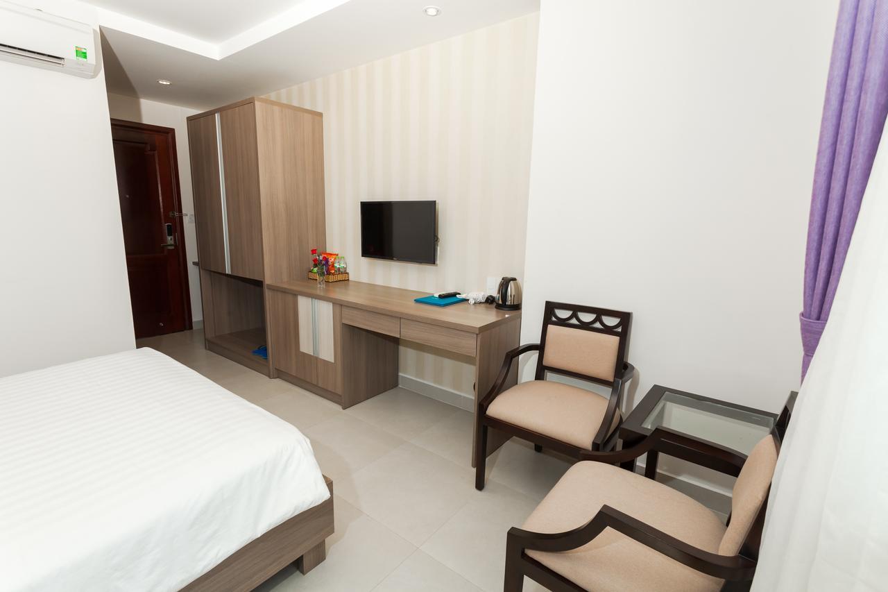 Blue Sky Phu Quoc Hotel Екстер'єр фото