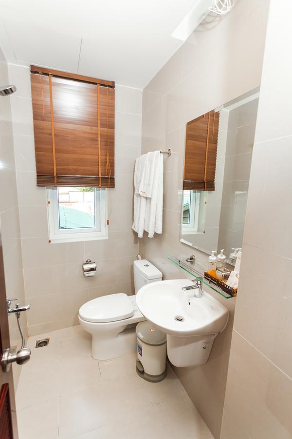 Blue Sky Phu Quoc Hotel Екстер'єр фото