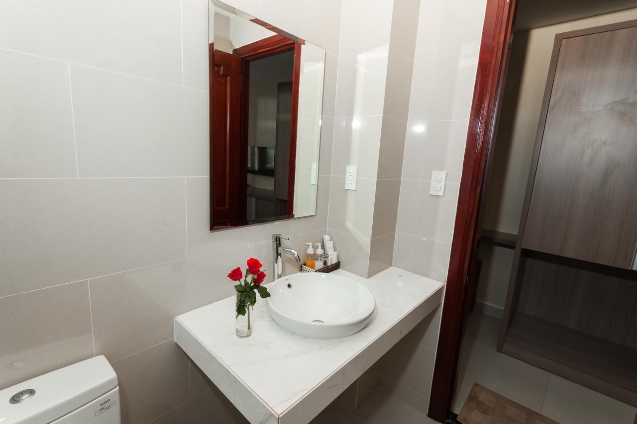 Blue Sky Phu Quoc Hotel Екстер'єр фото