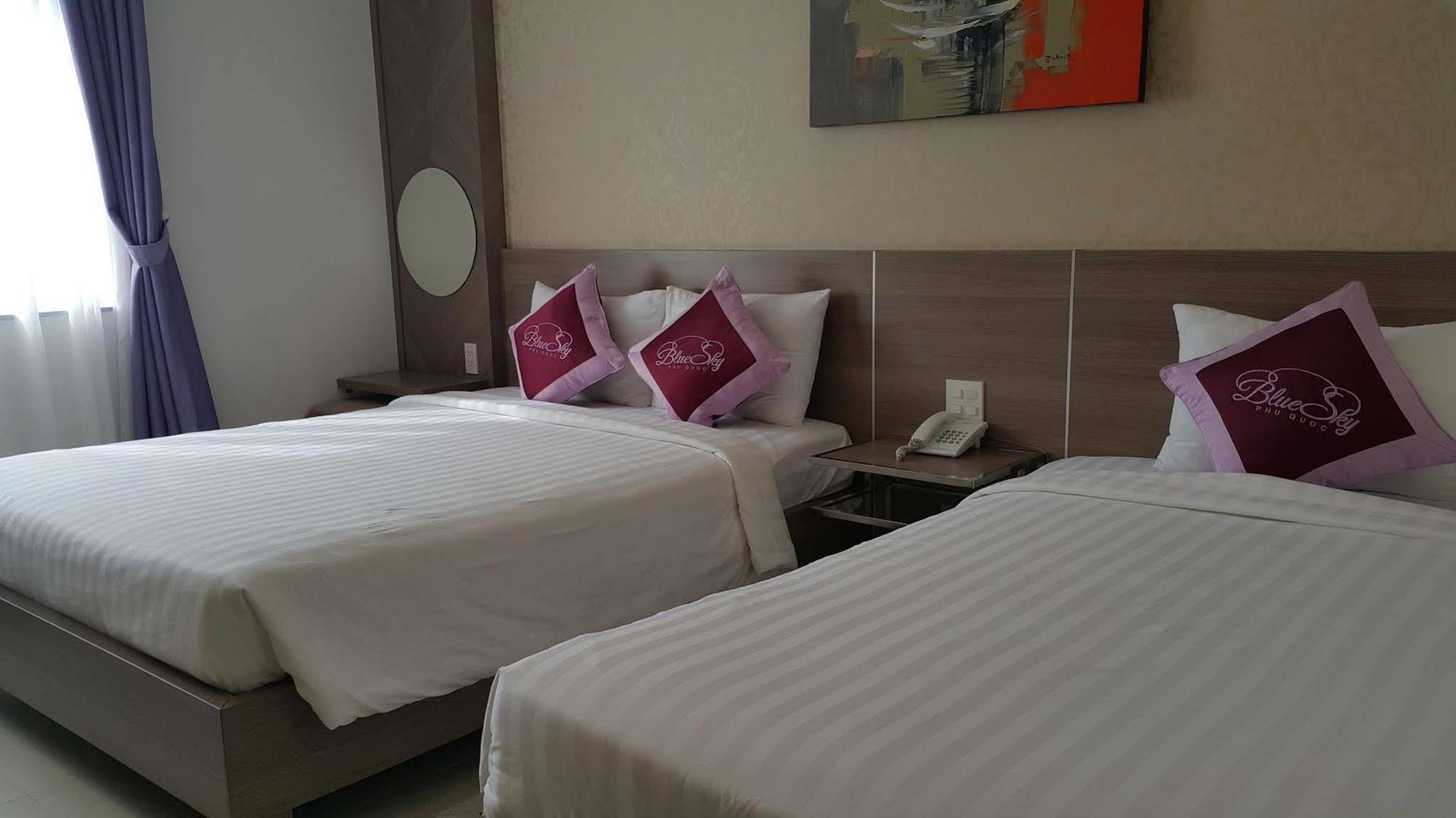 Blue Sky Phu Quoc Hotel Екстер'єр фото