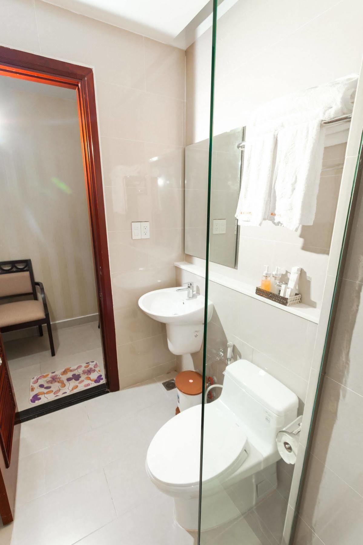 Blue Sky Phu Quoc Hotel Екстер'єр фото